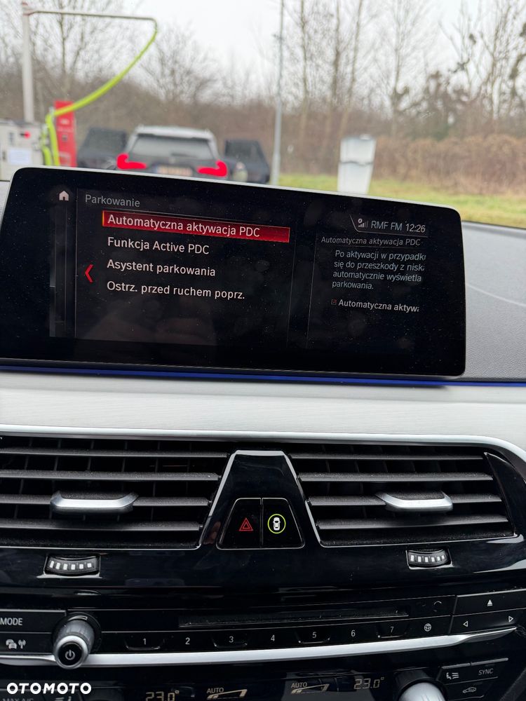 BMW Seria 5 530d xDrive Sport Line sport - 26