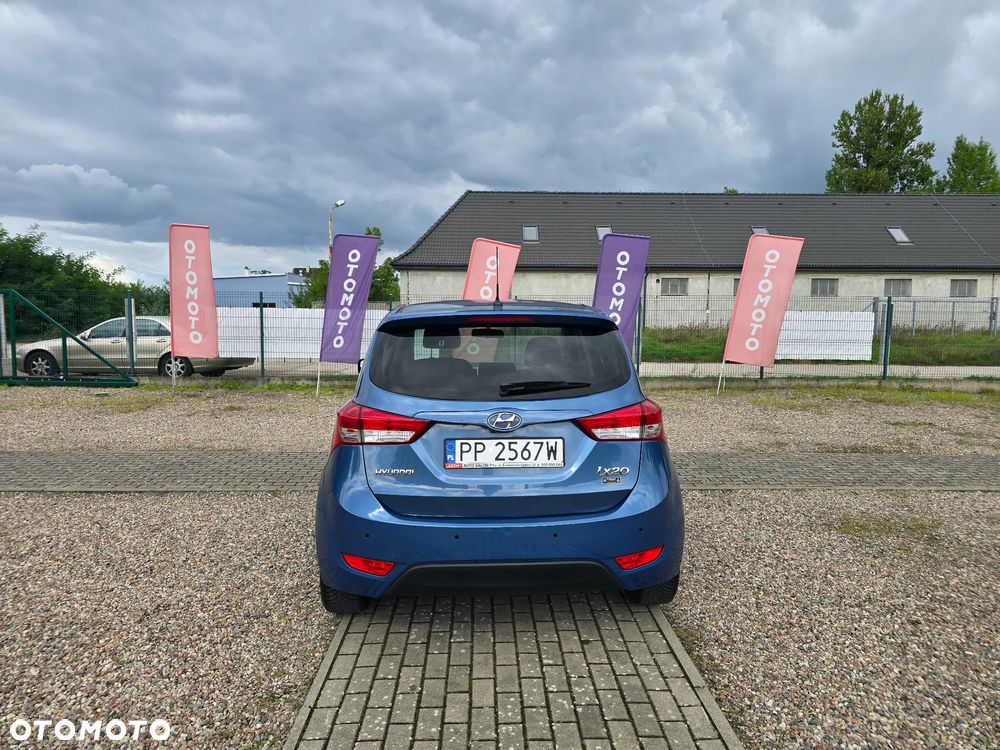 Hyundai ix20 1.4 BlueDrive Comfort - 7