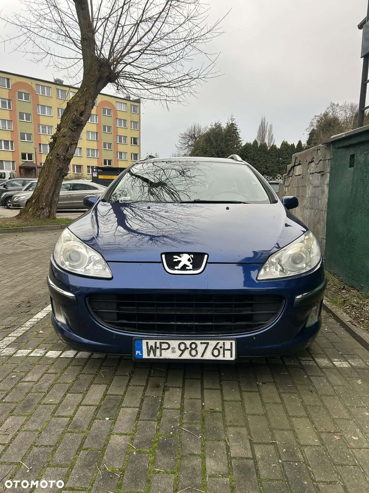 Peugeot 407 2.0 HDI Premium navtech gama - 2