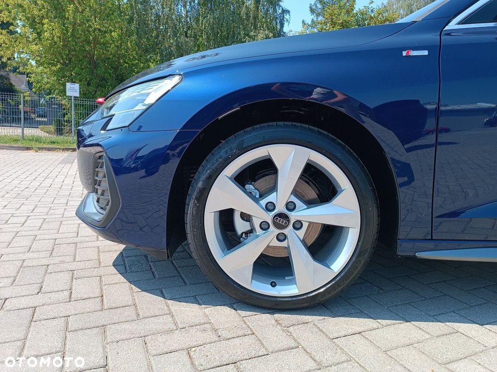 Audi A3 Sportback - 3