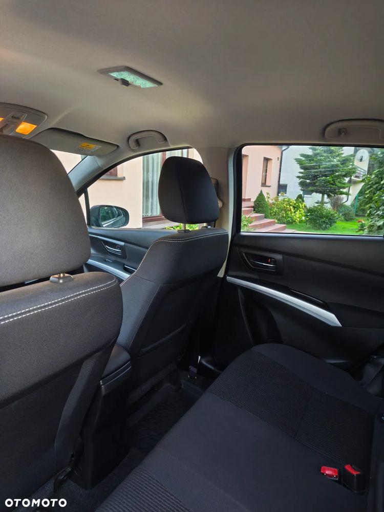 Suzuki SX4 - 5
