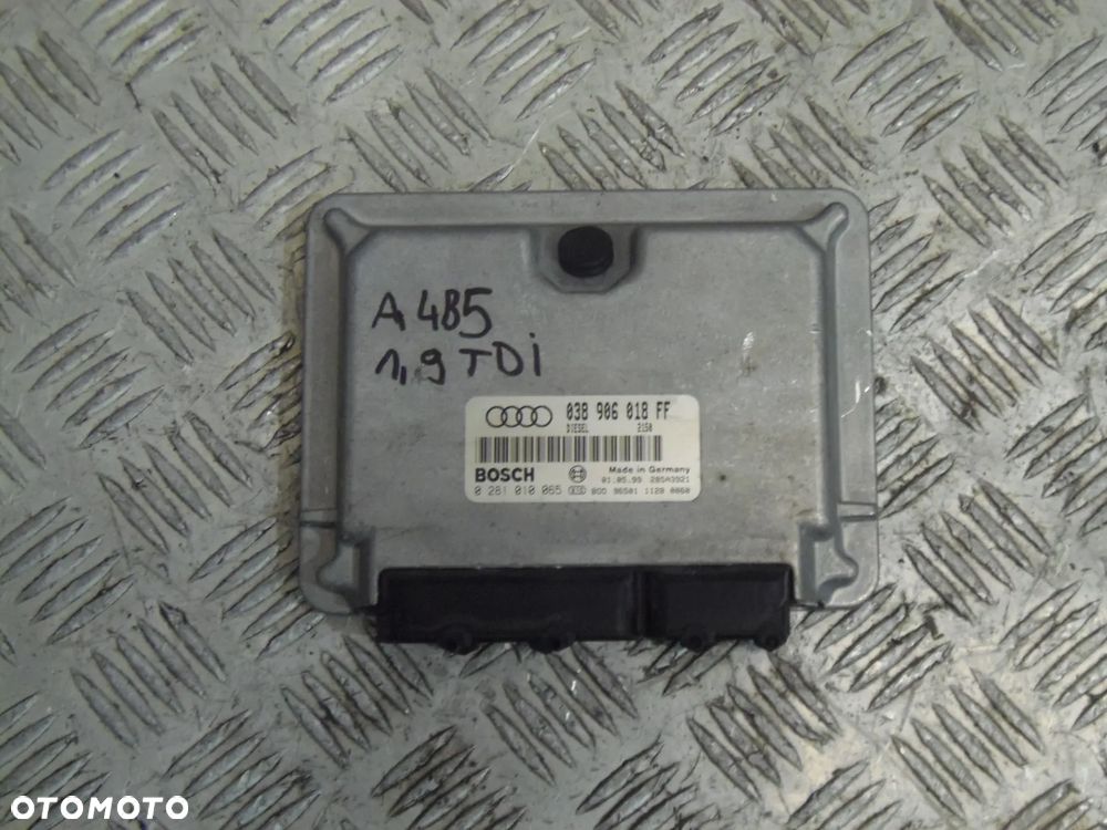 AUDI A4 B5 1,9TDI KOMPUTER STEROWNIK SILNIKA 038906018FF - 1