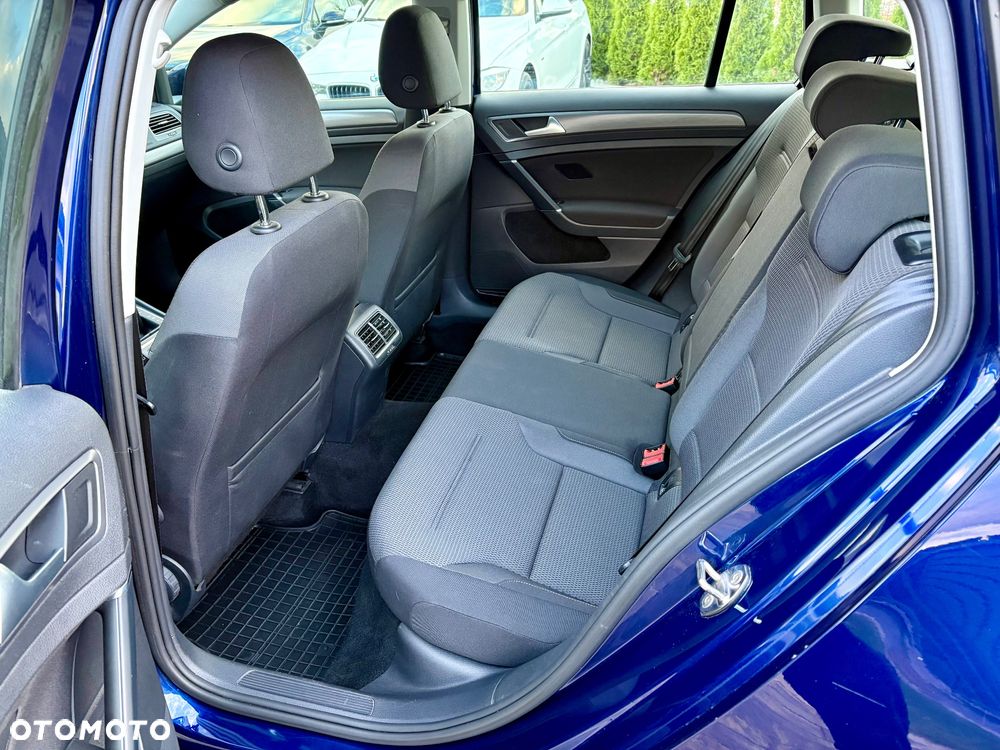 Volkswagen Golf 1.6 TDI BMT Comfortline - 16