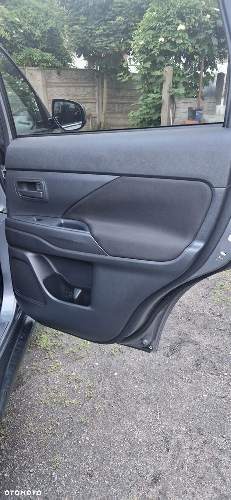 Mitsubishi Outlander 2.0 City Style 2WD - 15