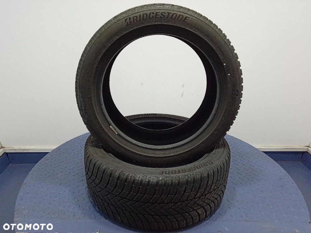 OPONY ZIMOWE BRIDGESTONE BLIZZAK LM005 245/45 R18 100V 2SZT - 1
