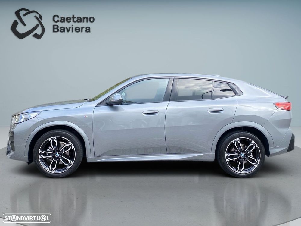 BMW X2 18 d sDrive Auto Pack M - 25