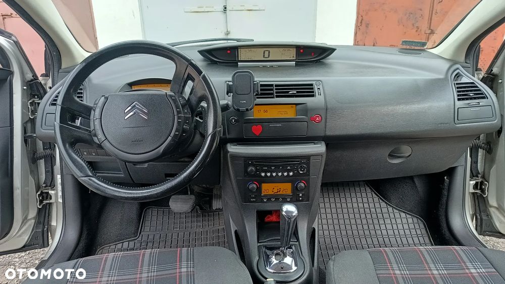 Citroën C4 - 11