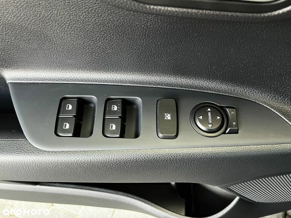 Kia Stonic 1.2 M - 10