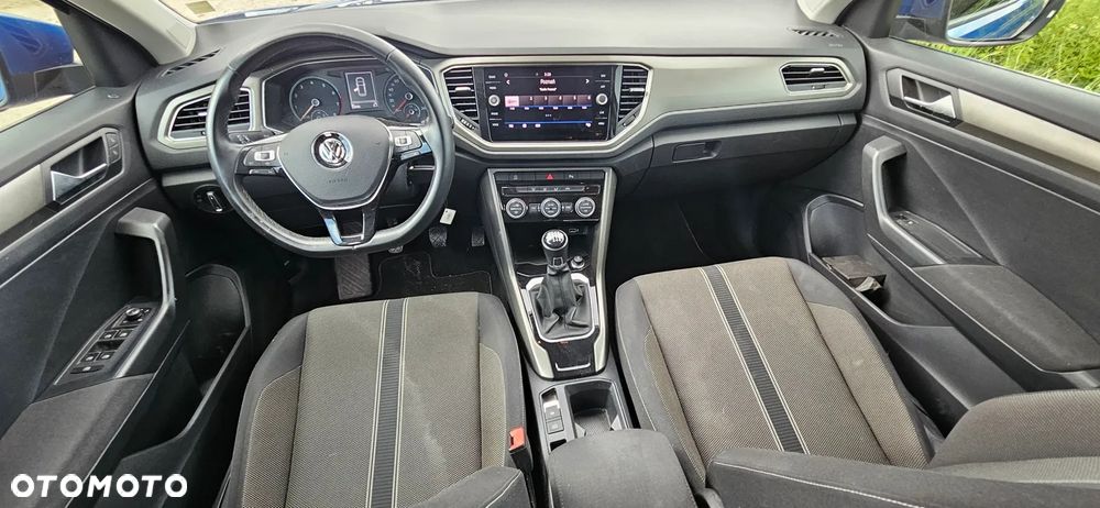 Volkswagen T-Roc - 12