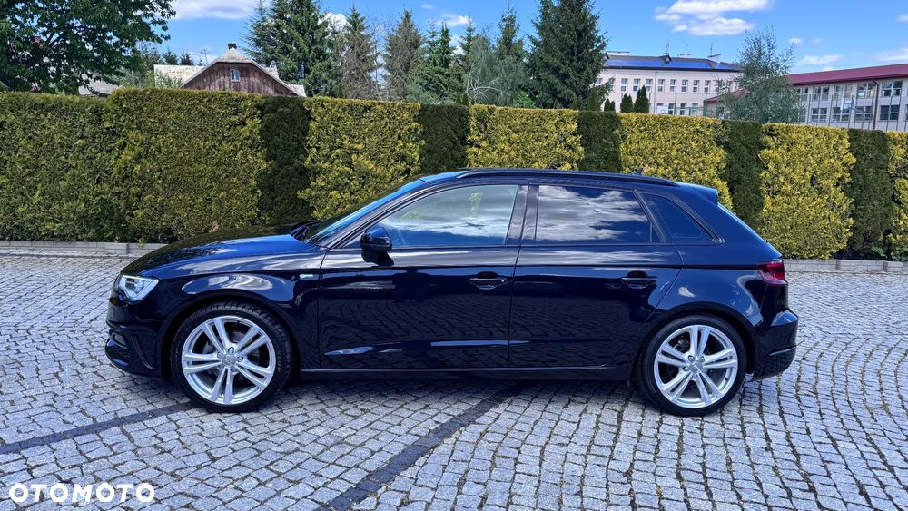 Audi A3 Sportback - 16