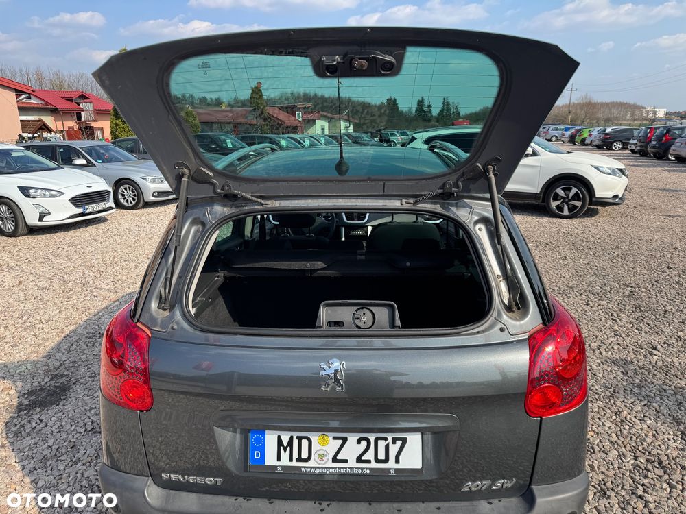 Peugeot 207 - 4