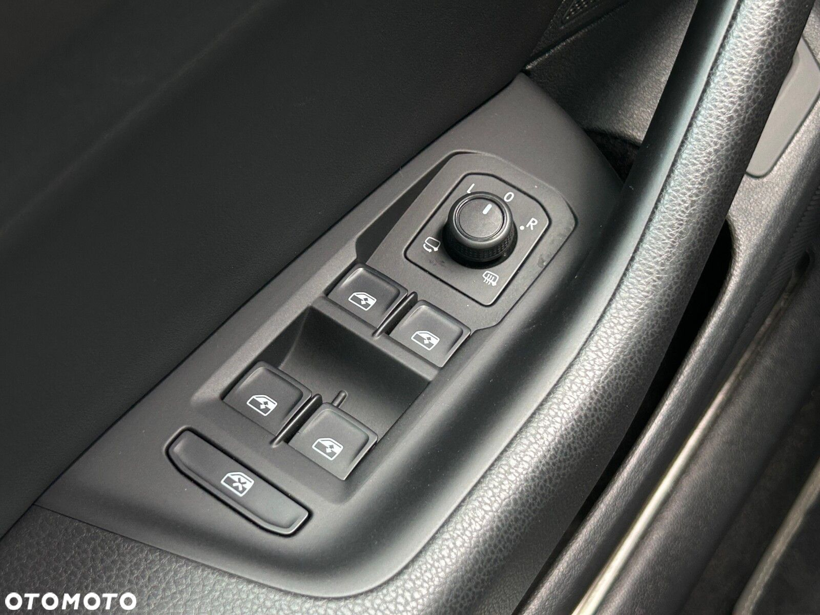Volkswagen Arteon 2.0 TSI GPF R-Line DSG - 20