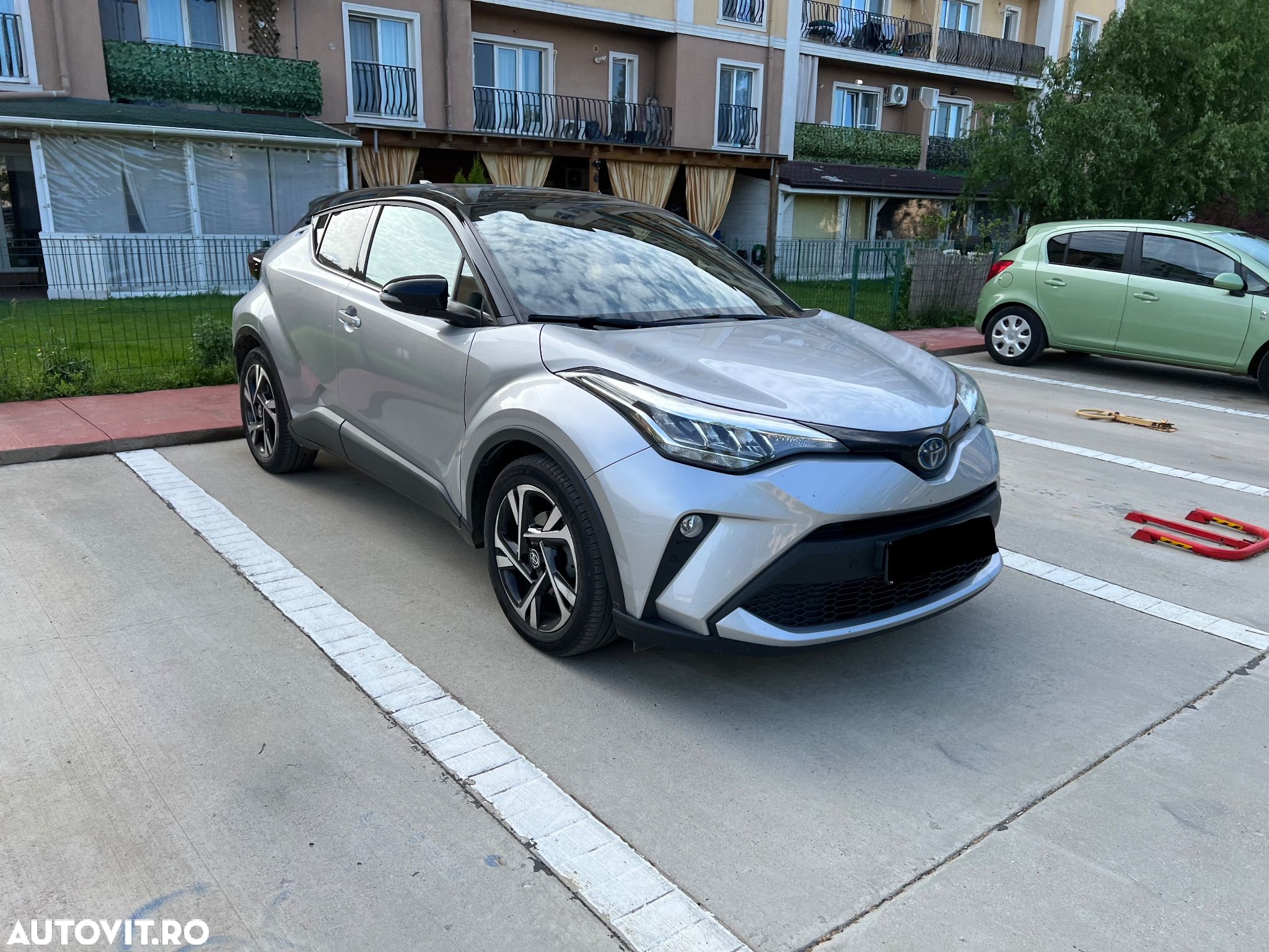 Toyota C-HR 2.0 HSD 184 CP 4x2 CVT Style - 1