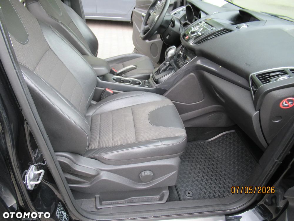 Ford Kuga 2.0 TDCi 4x4 Titanium - 18