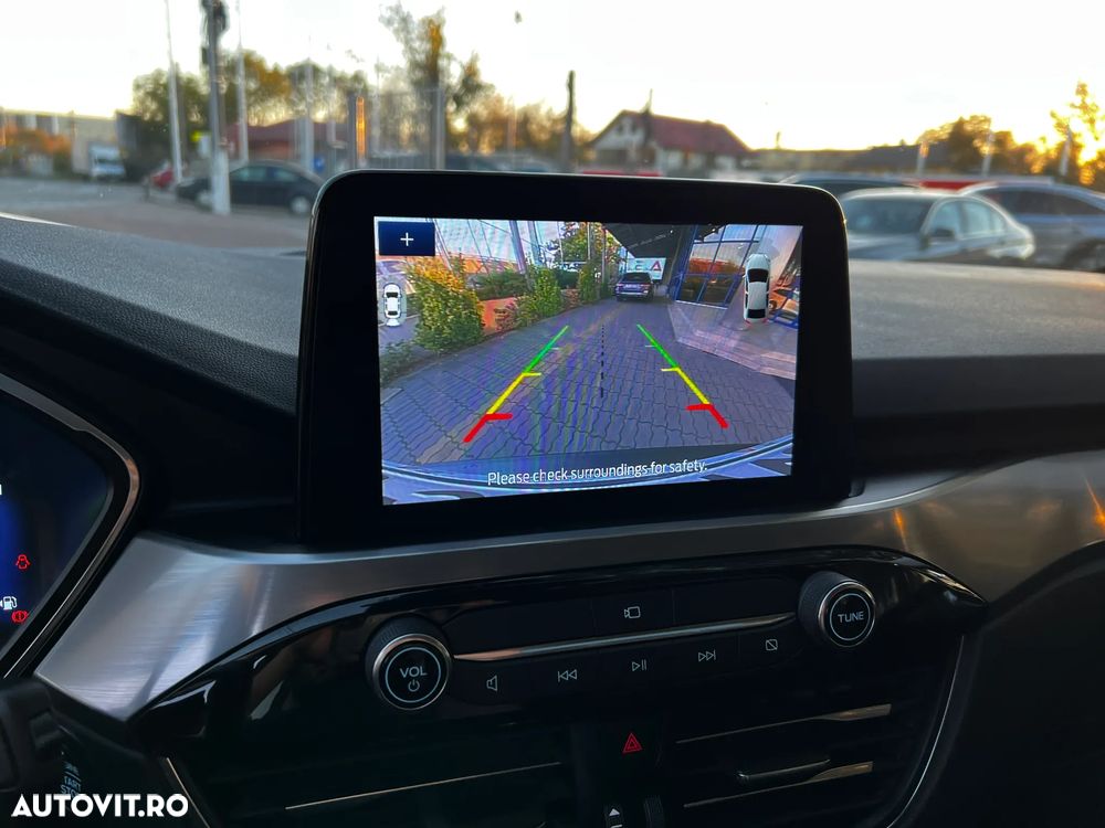 Ford Kuga 2.5 Duratec FHEV AWD Titanium - 27