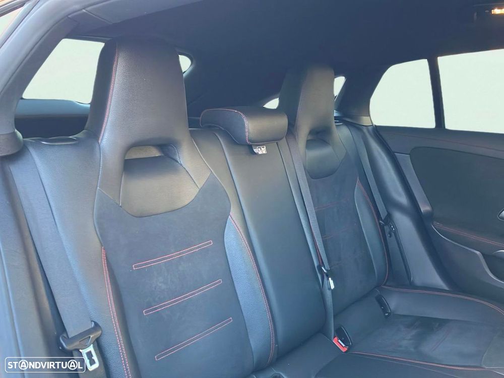 Mercedes-Benz CLA 180 d Shooting Brake AMG Line Aut. - 18