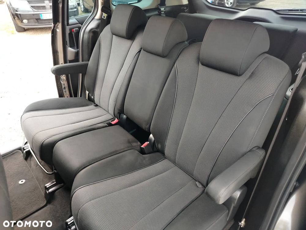 Mazda 5 2.0 MZR-DISI i-stop Sports-Line - 22