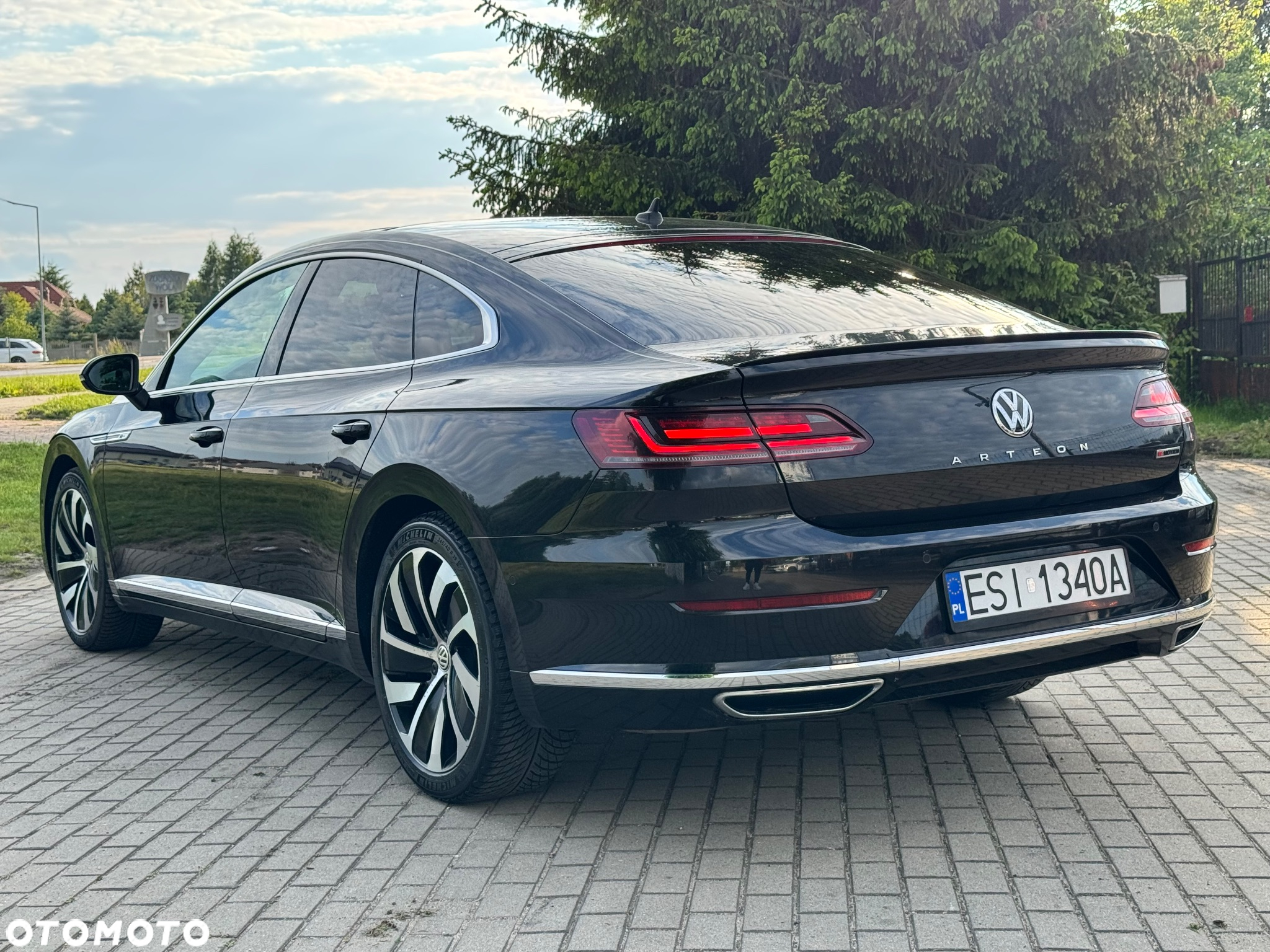Volkswagen Arteon 2.0 TDI Bi-Turbo SCR 4Mot R-Line DSG - 13