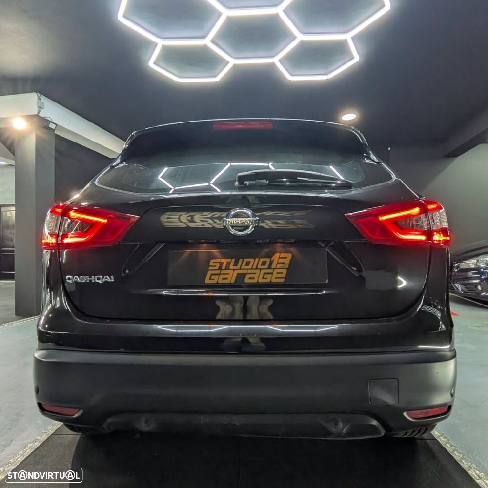 Nissan Qashqai 1.2 DIG-T Xtronic 360 - 2