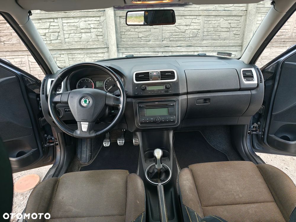 Skoda Roomster 1.4 16V - 11