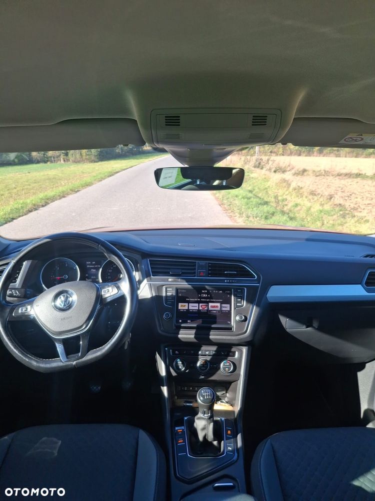 Volkswagen Tiguan - 6