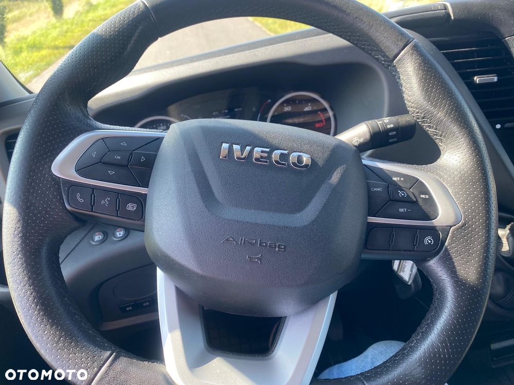 Iveco Daily - 10