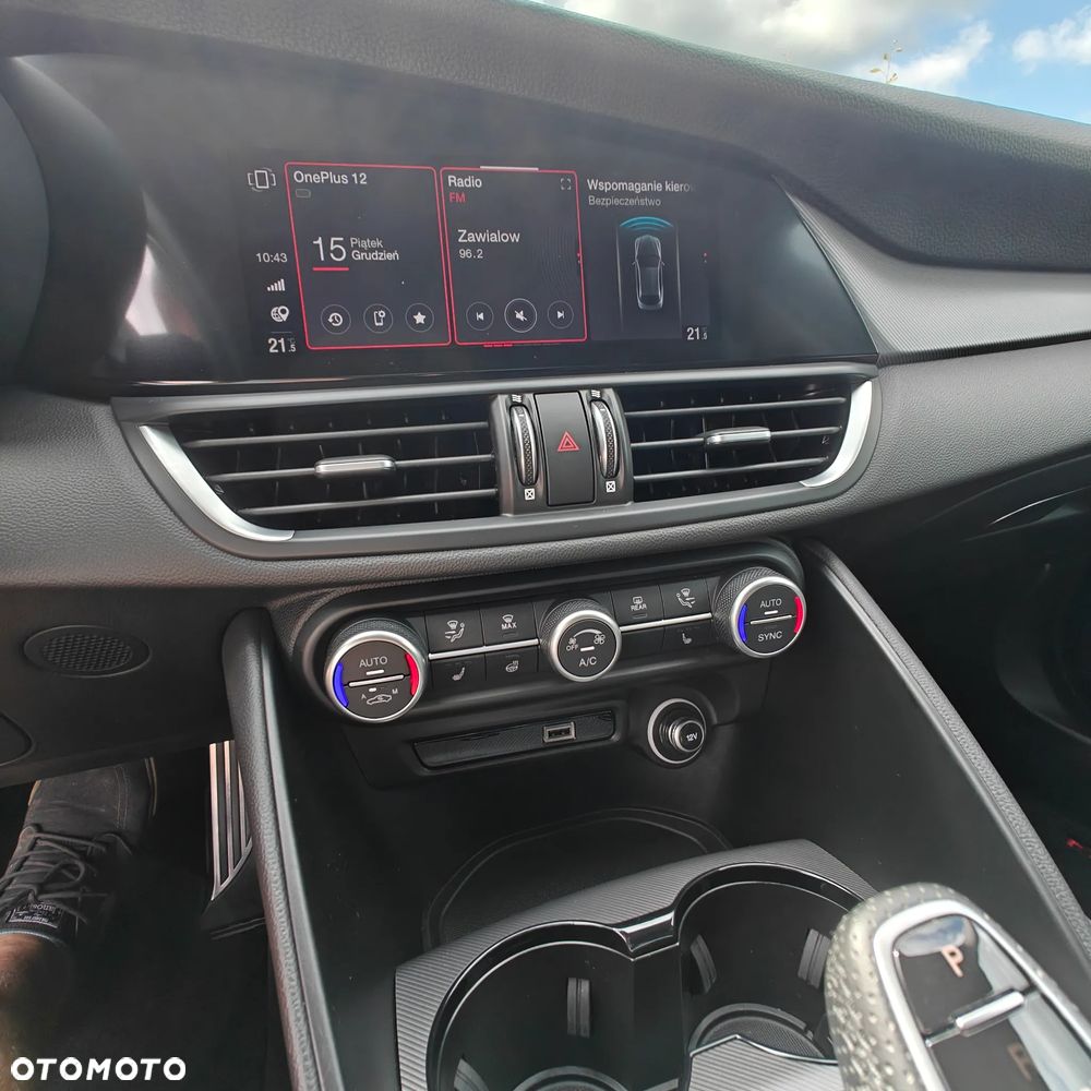 Alfa Romeo Giulia 2.0 Turbo Super - 16