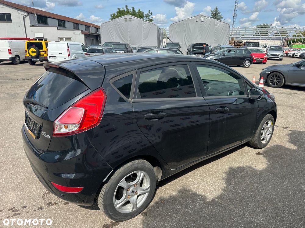 Ford Fiesta 1.0 EcoBoost Start-Stop Champions Edition - 4