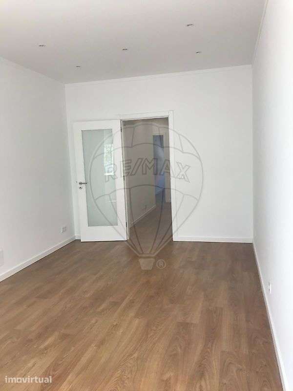 Apartamento T3 para venda em Almada - Grande imagem: 5/19