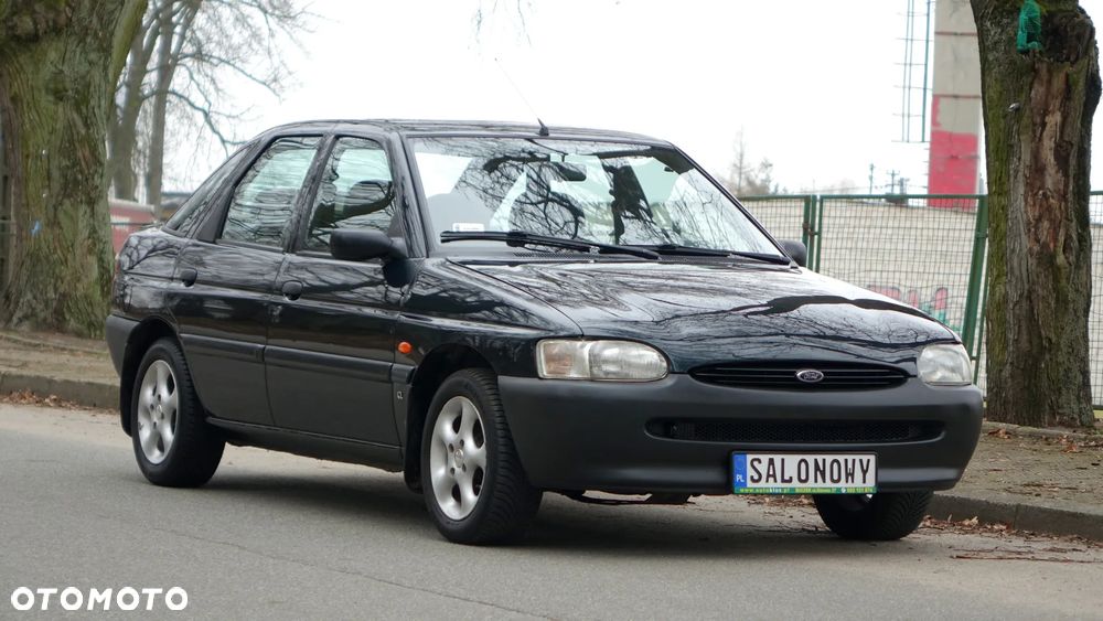 Ford Escort 1.3 CL - 35