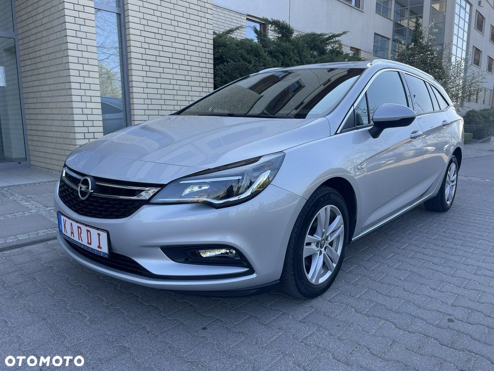 Opel Astra - 1