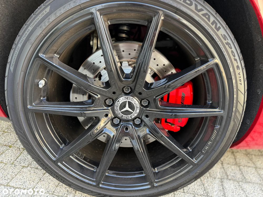 Mercedes-Benz AMG GT - 16