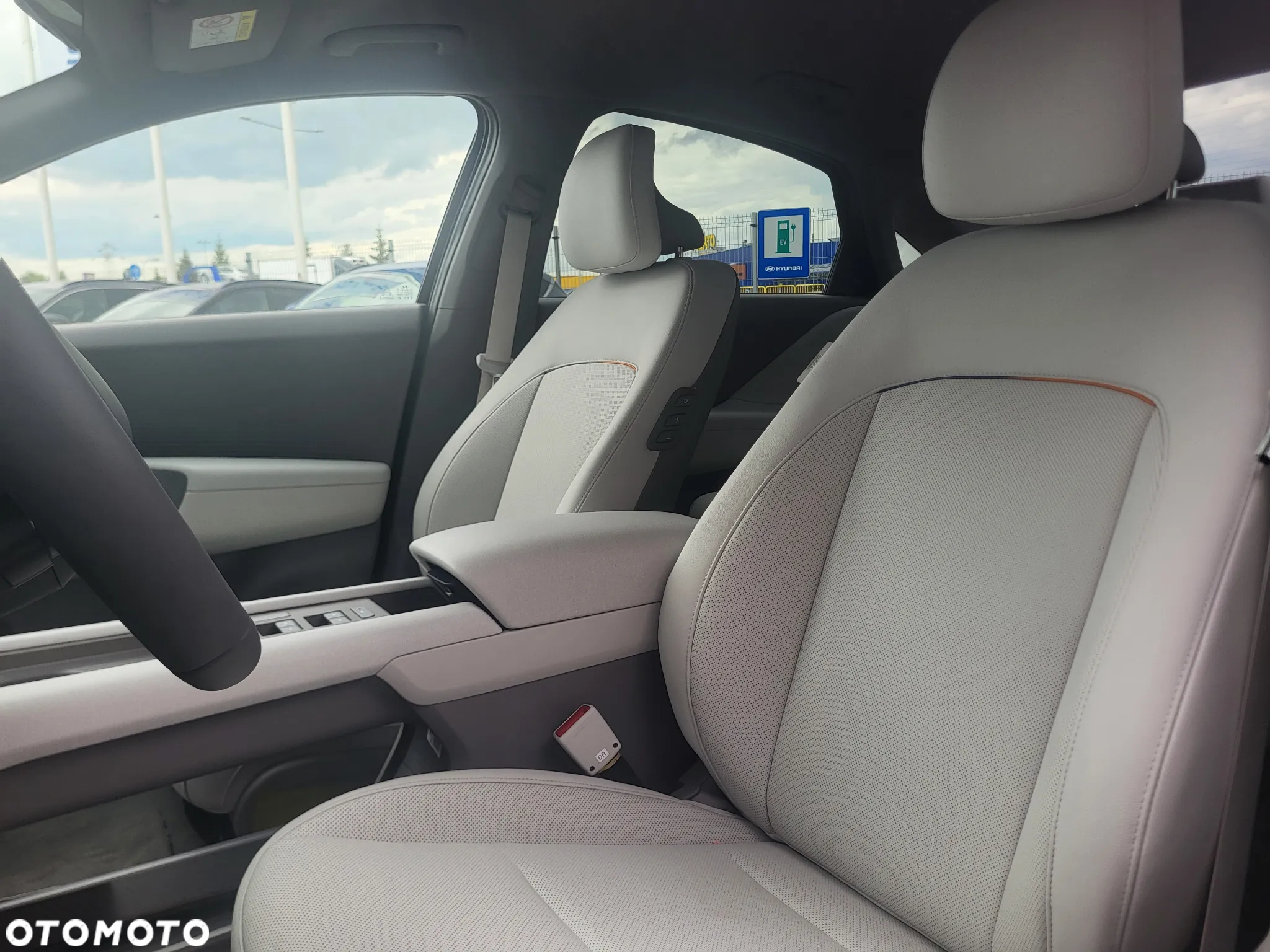 Hyundai IONIQ 6 77kWh Uniq - 24