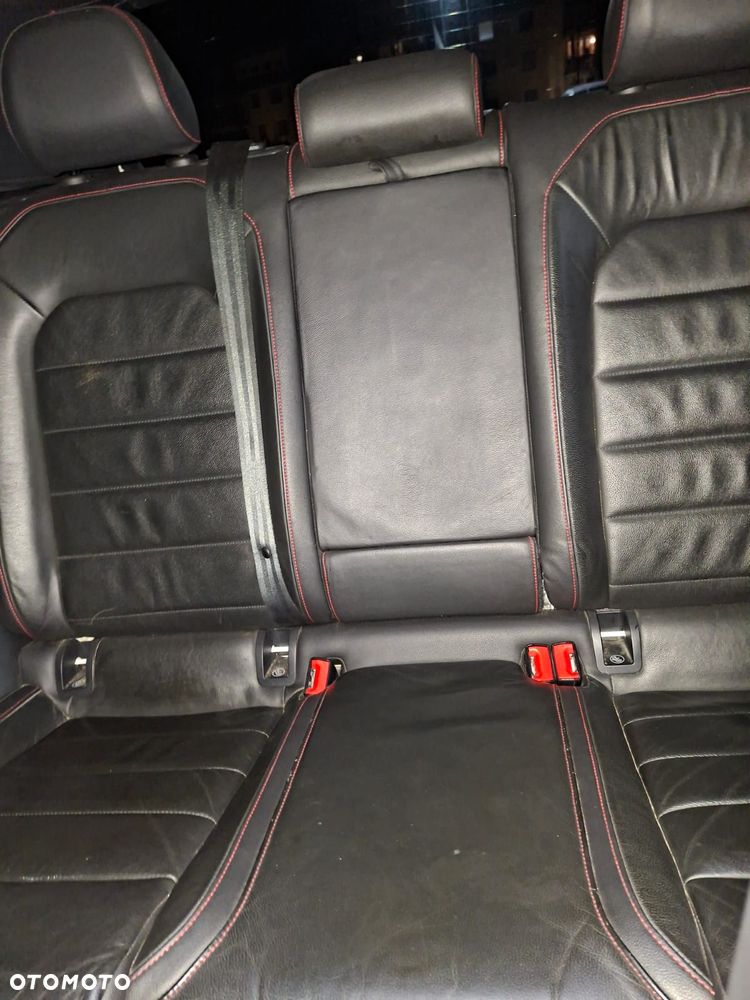 Volkswagen Golf - 14