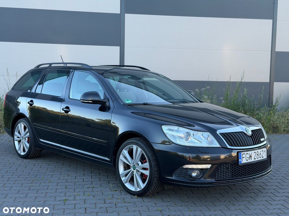 Skoda Octavia 2.0 TDI RS DSG - 3