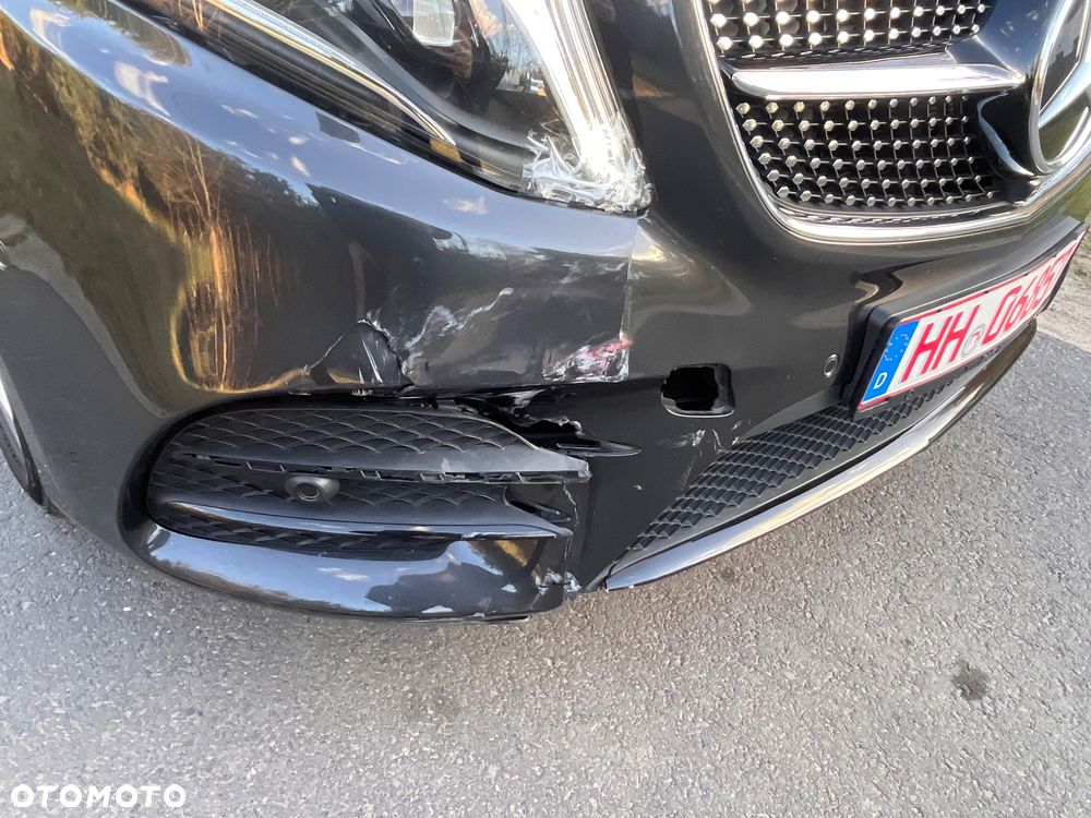 Mercedes-Benz Klasa V 300 d Avantgarde 9G-Tronic - 5