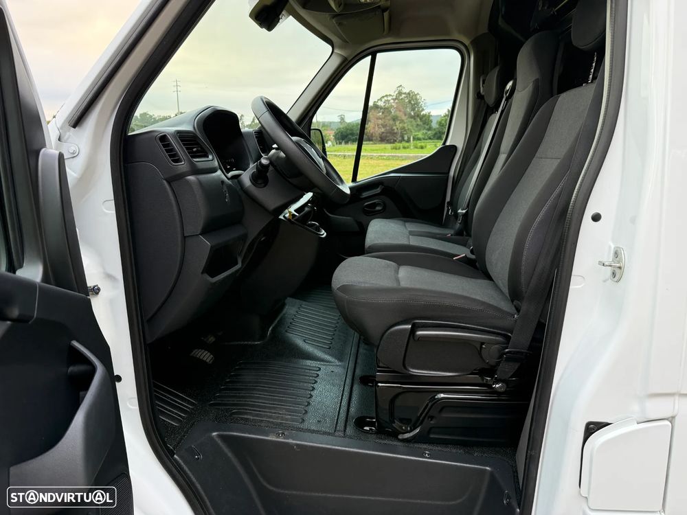 Renault MASTER 2.3 BlueDci L3H3 135 CV - 14