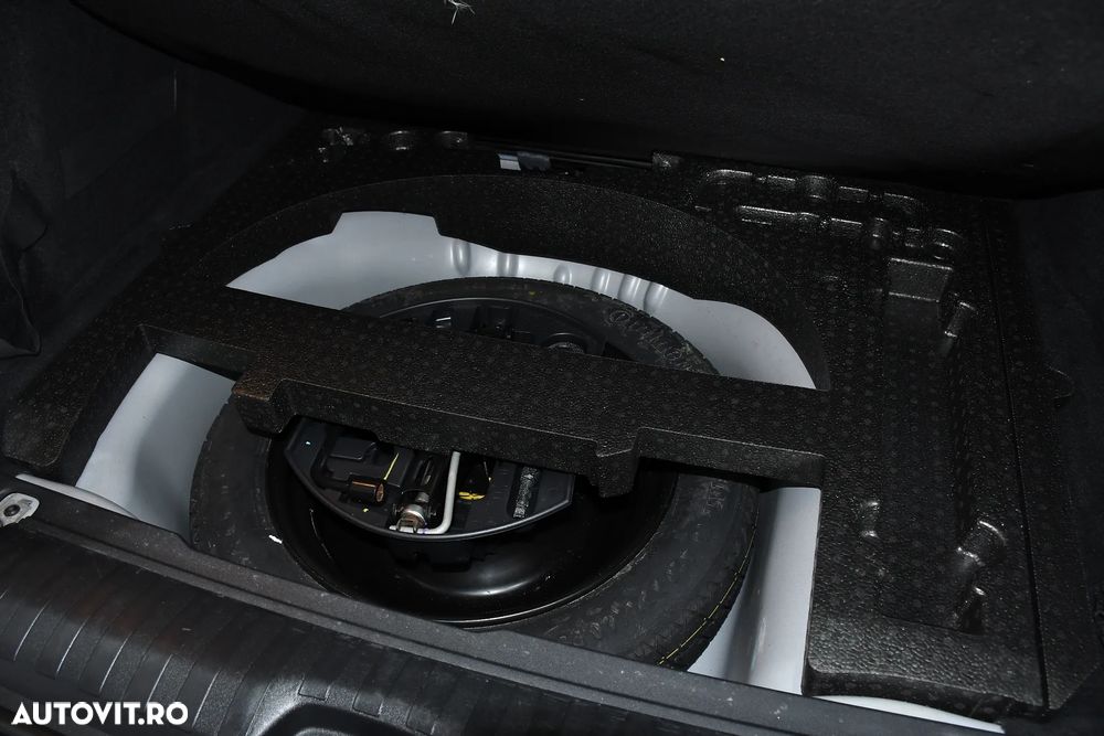 Peugeot 2008 PureTech 110 Stop&Start Crossway - 35