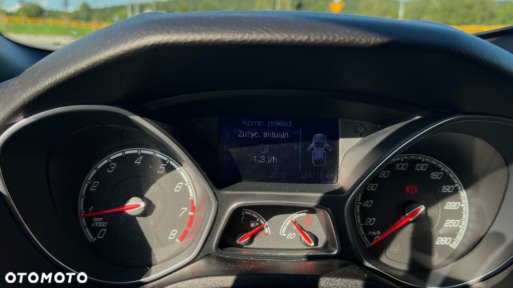 Ford Focus 2.0 EcoBoost ST mit Leder-Sport-Paket - 27