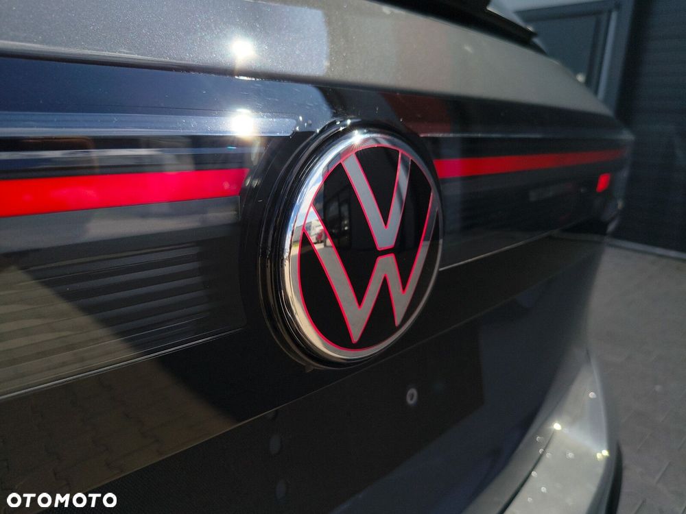 Volkswagen Tiguan - 8