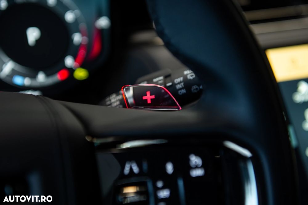 Land Rover Range Rover Sport - 19