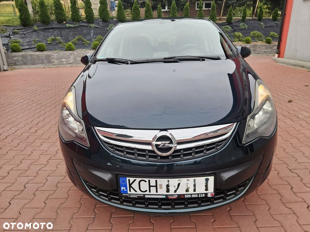 Opel Corsa 1.4 16V Active - 11
