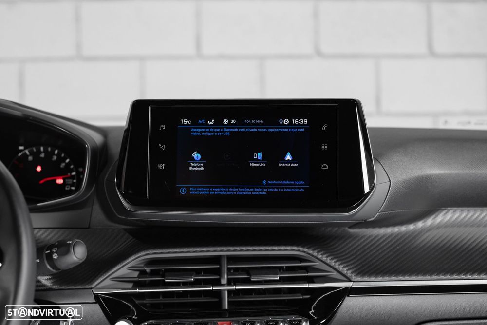 Peugeot 2008 1.2 PureTech Active - 19