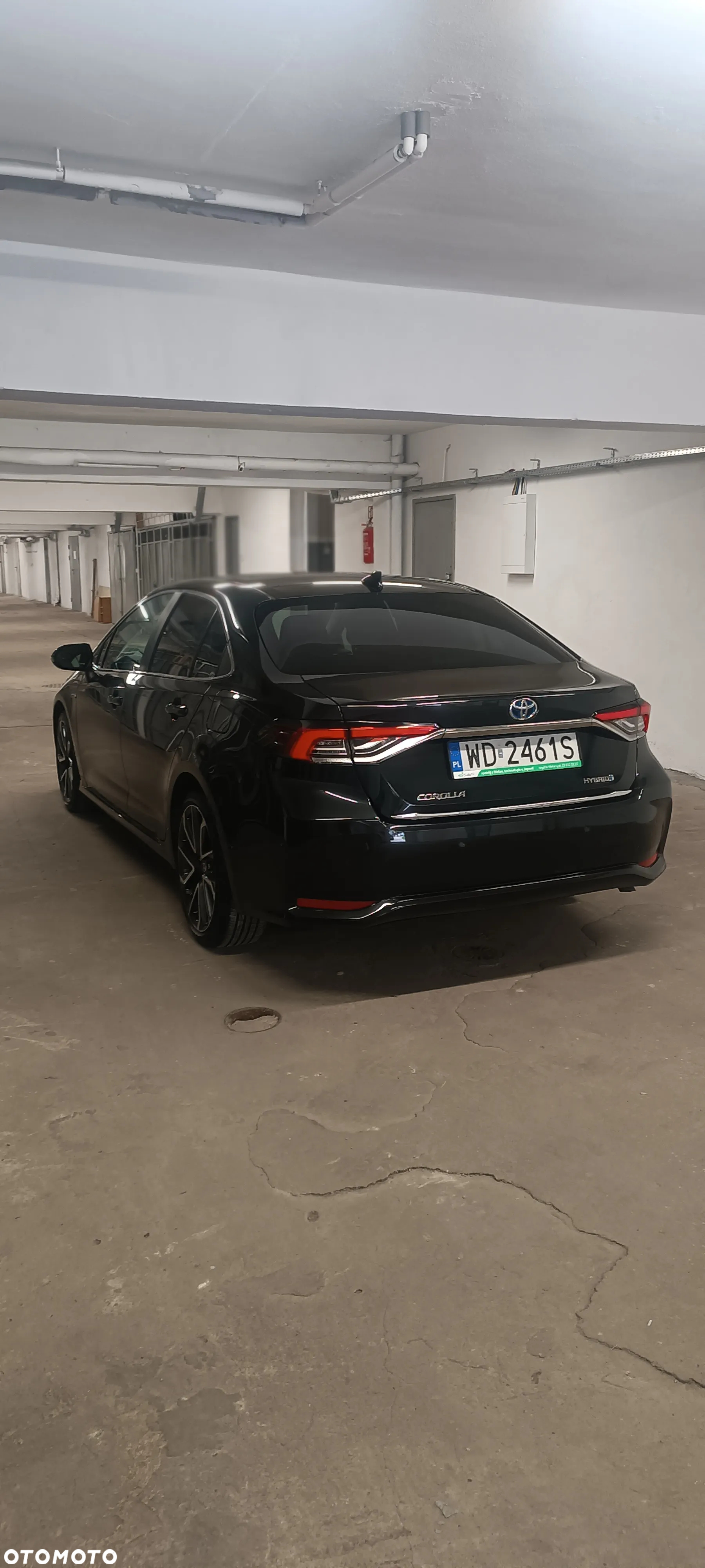 Toyota Corolla 1.8 Hybrid Executive - 11