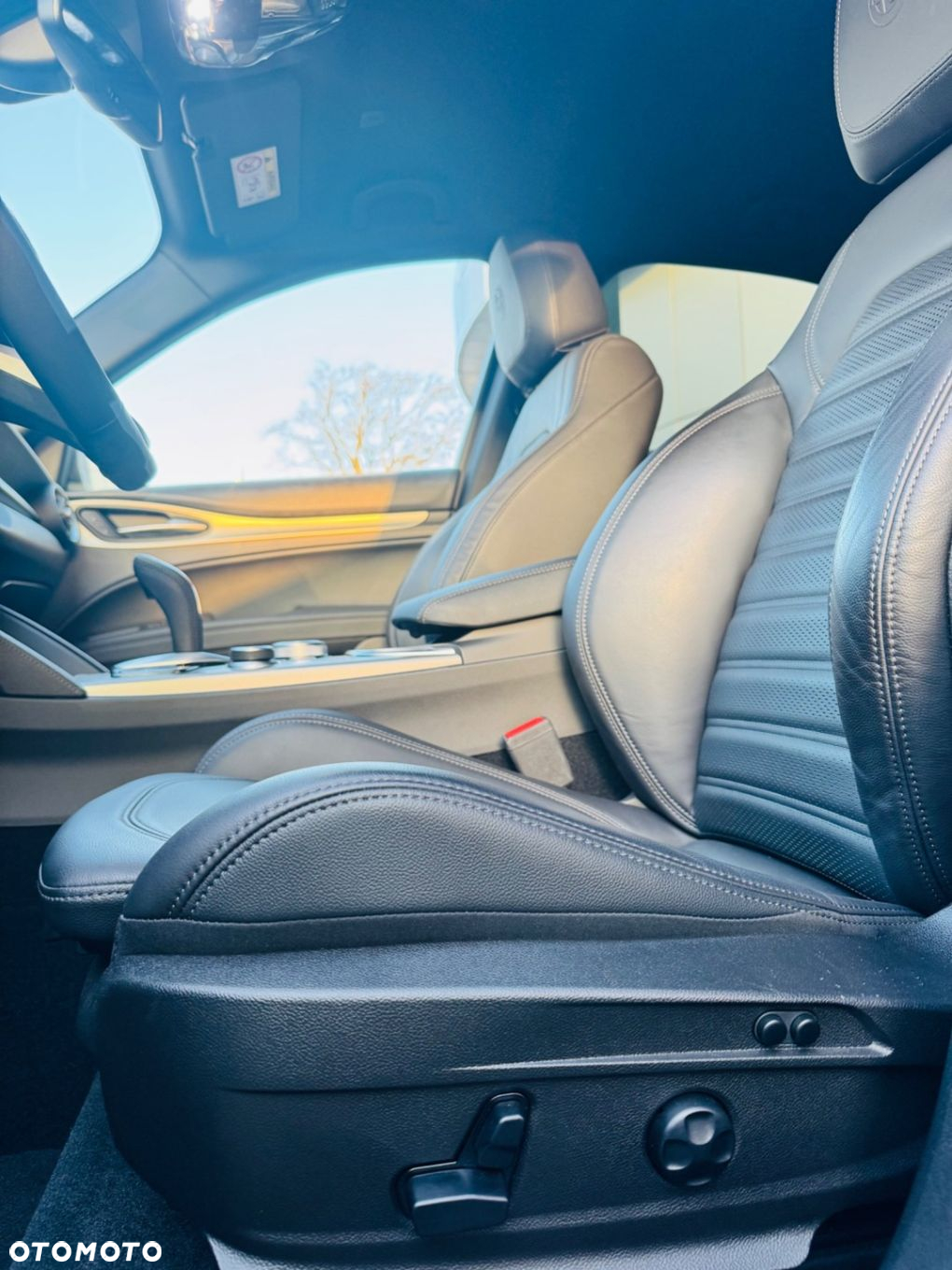 Alfa Romeo Stelvio - 11