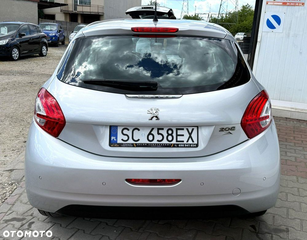 Peugeot 208 PureTech 82 Start & Stop Allure - 5