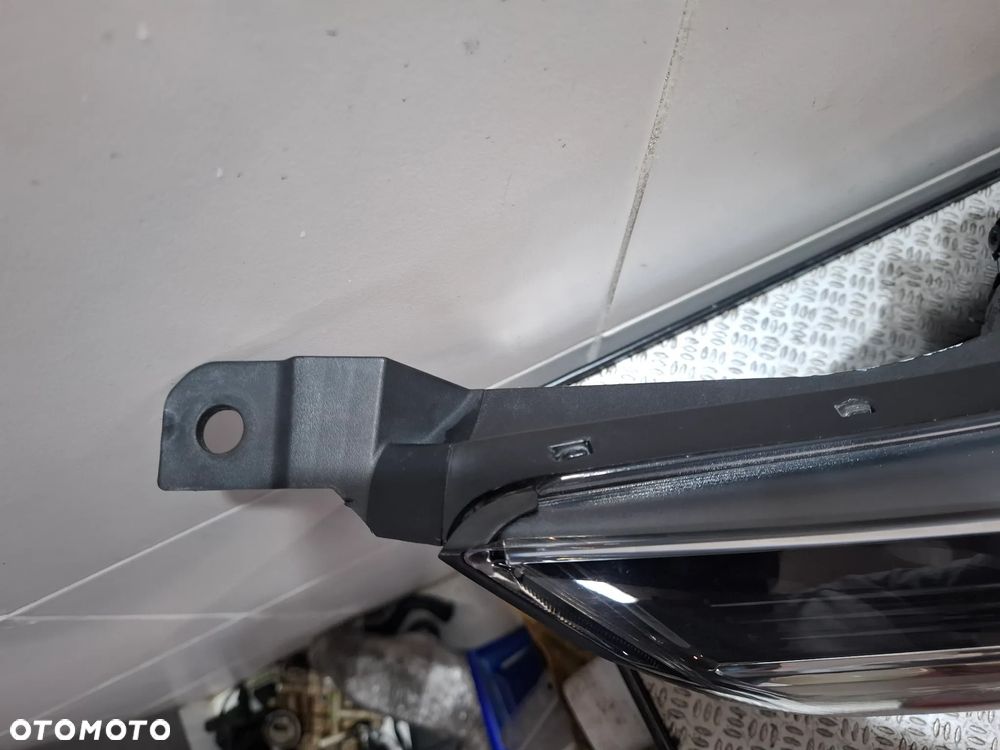 Lampa prawy przód przednia Kia Ceed III soczewka 18-21 nr 92102J7050 - 3