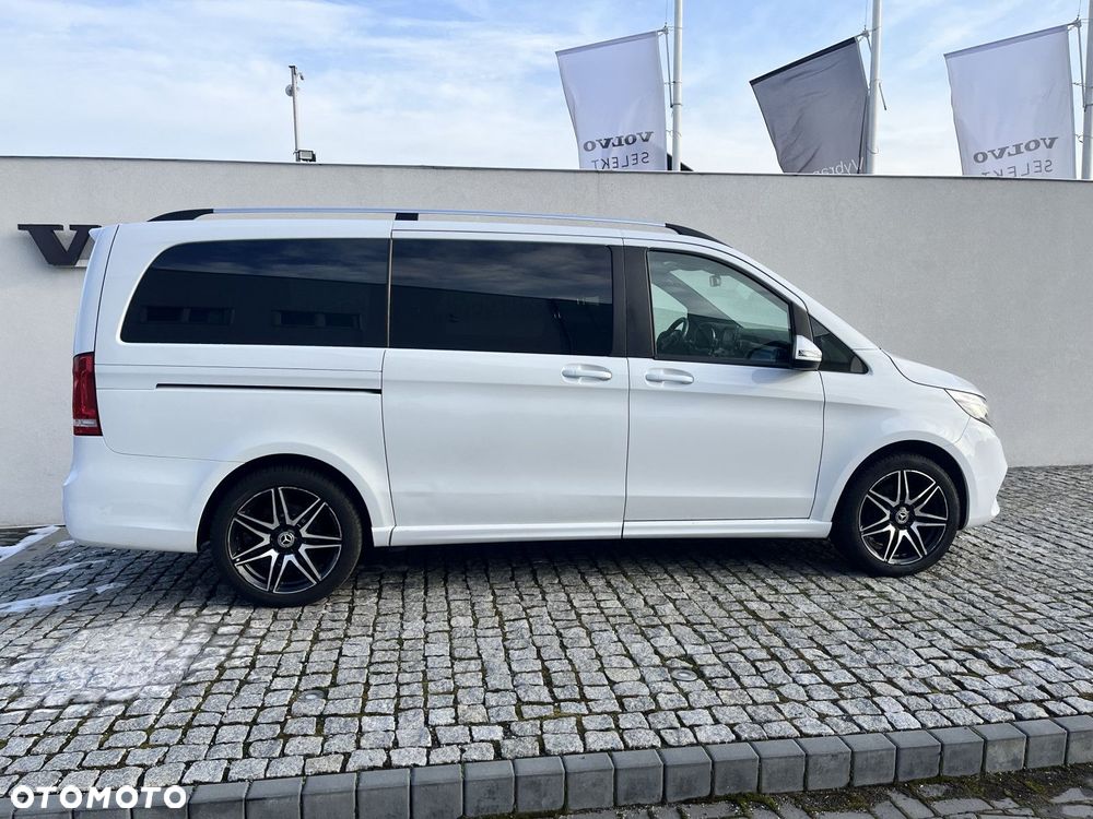 Mercedes-Benz Klasa V - 5