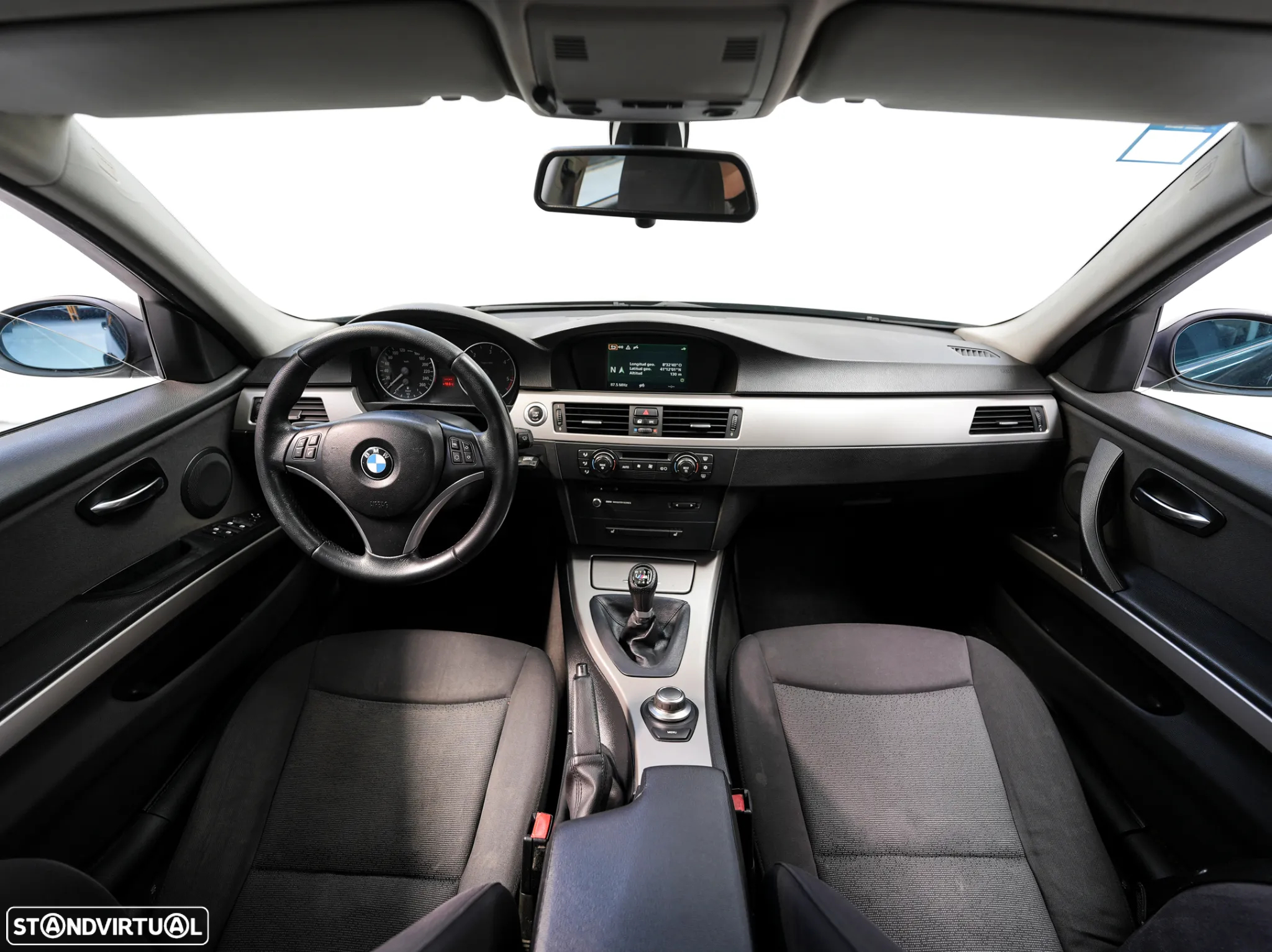 BMW 320 d Touring Exclusive - 17