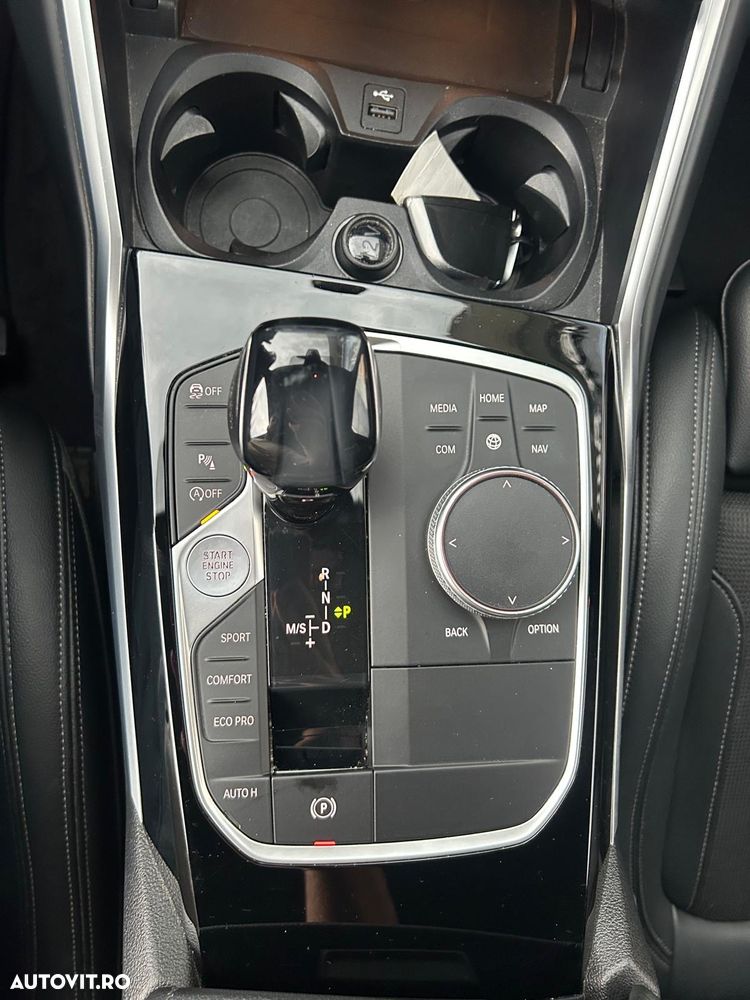 BMW Seria 3 320d Touring xDrive Aut. Sport Line - 18